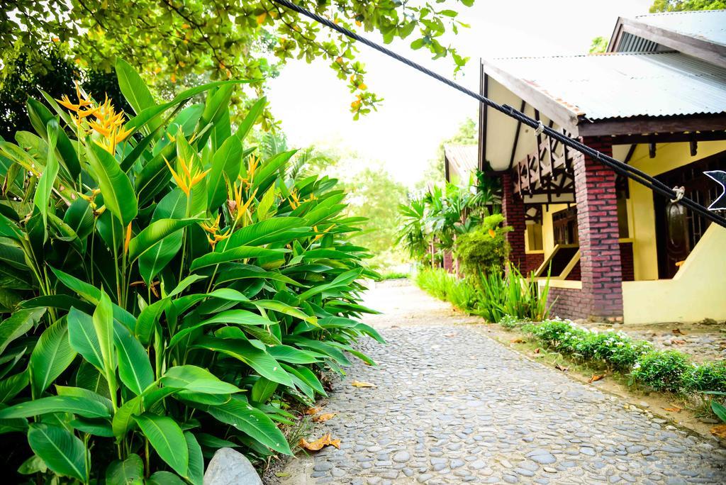 Wisma Leuser Sibayak Bukit Lawang Exterior foto